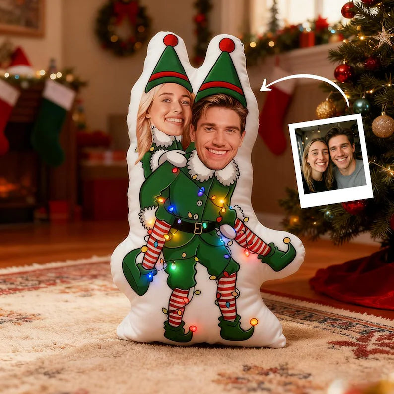 Cojín Navideño Personalizado: Tu Cara en Caricatura (Fotomontaje)