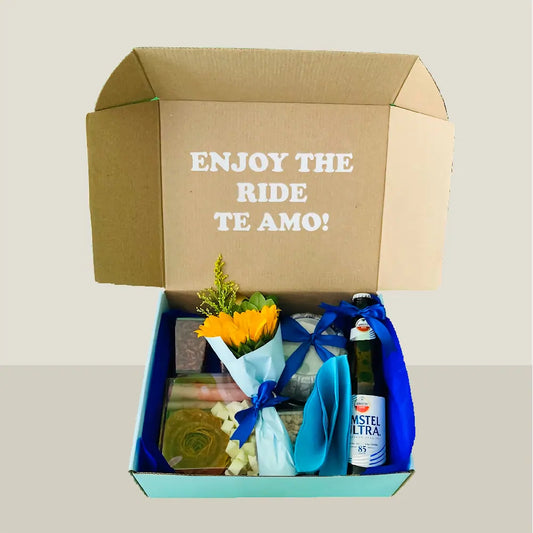 Box Azul Girasol: Kit de Degustación y Snacks a Domicilio