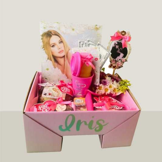 Desayuno Temático de Lana Del Rey con Chilaquiles y Termo Personalizado